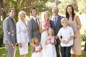 Mehr über den Artikel erfahren Hochzeit nur mit Familie feiern?